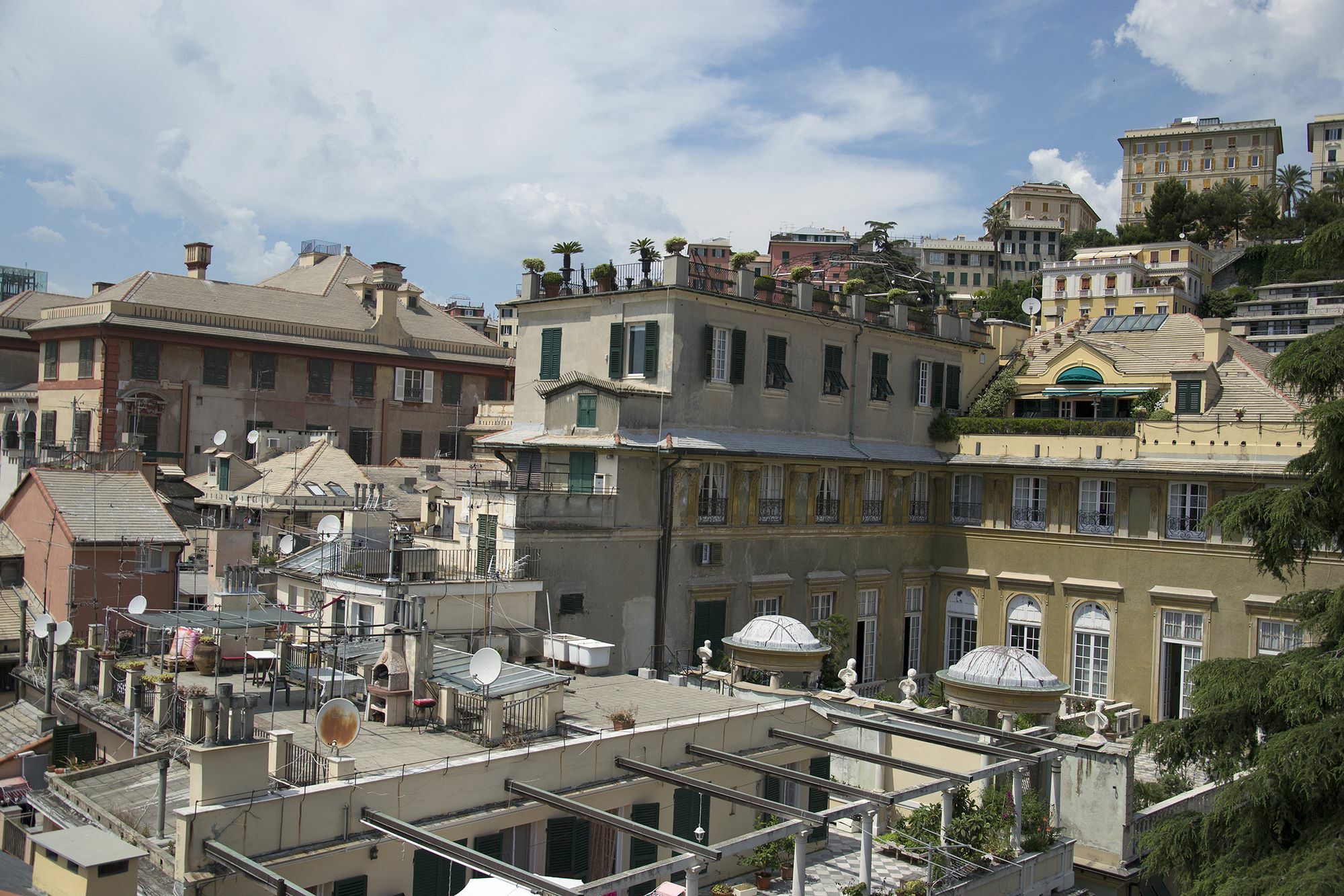 Hotel Sky On The Roofs - Il Cielo Sui Tetti Genua Exterior foto